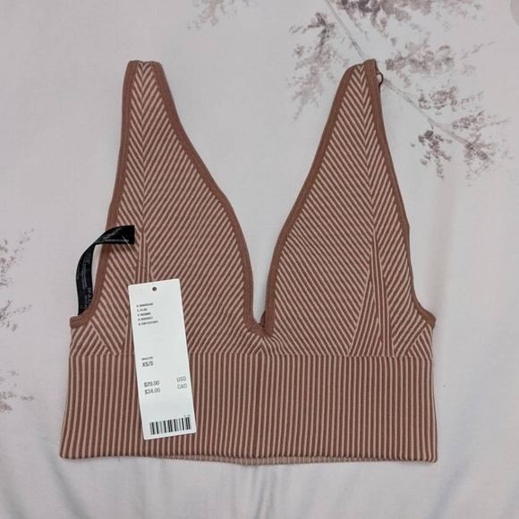 SOLD Urban outfitters plunge mauve top - Picture 2 of 3
